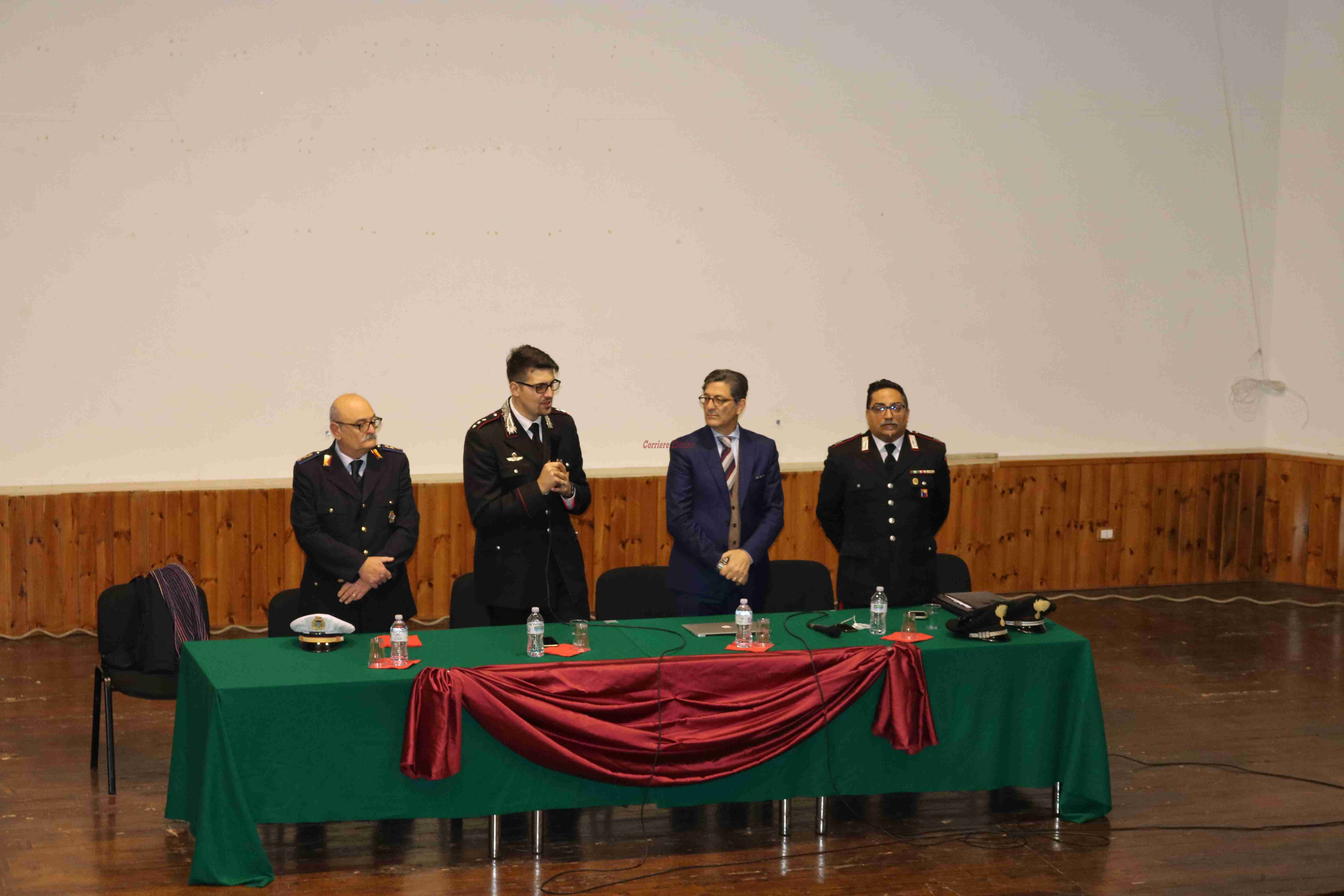 Carabinieri e Amministrazione incontrano i giovani sul tema della legalità