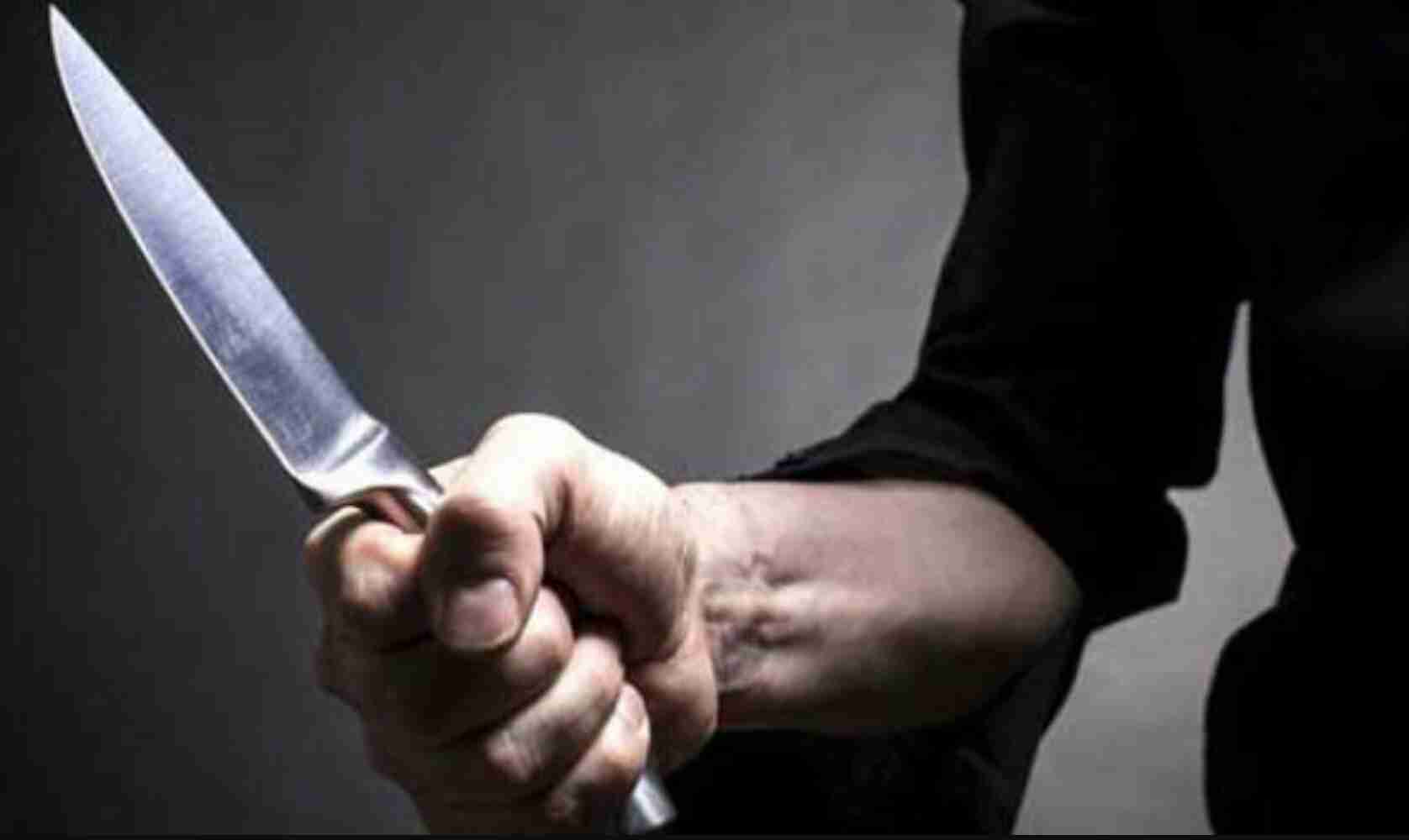 Minaccia la moglie con un coltello, denunciato dai Carabinieri