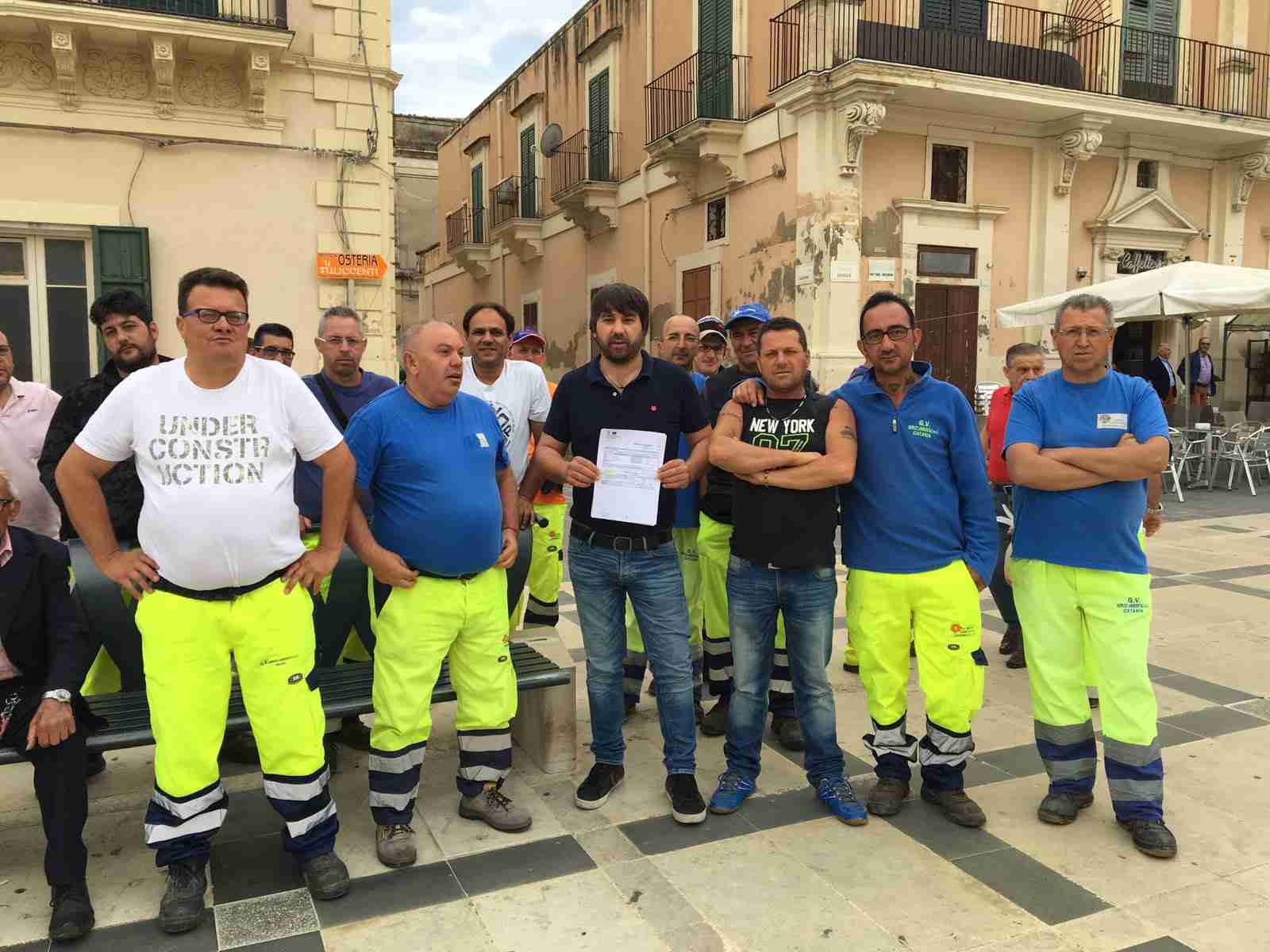 Oggi sciopero selvaggio dei netturbini, Spadola: “Chiedo scusa, ma dove ho sbagliato?”