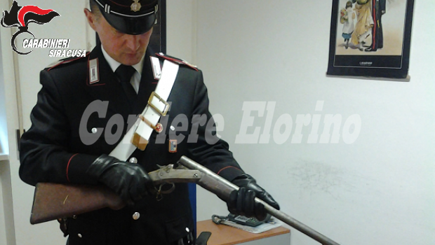 Trovato con un fucile e 200 cartucce, rosolinese arrestato dai Carabinieri