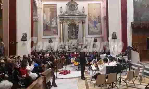 Un concerto di Natale tra arte e musica per l’Istituto De Cillis – Il Video