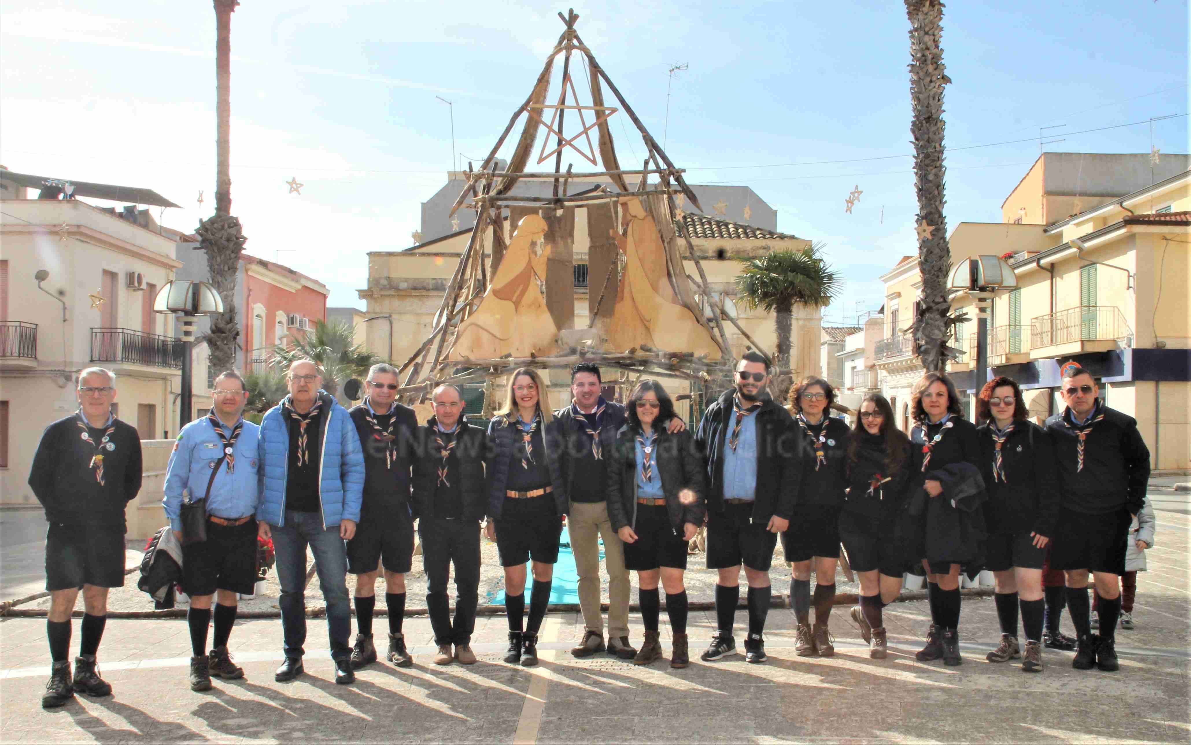 Piazza Crocifisso: il Presepe del gruppo scout Rosolini 1 incanta tutti