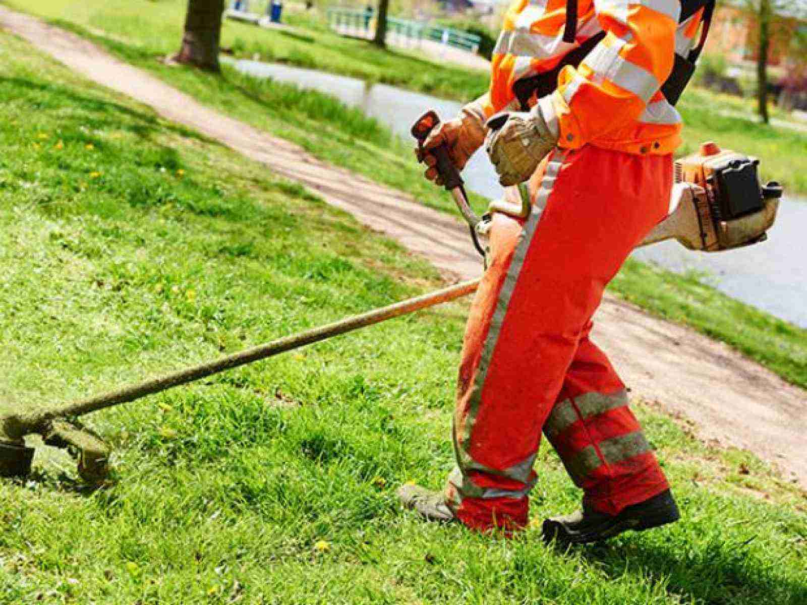 Pulizia “straordinaria” verde pubblico per le festività: 8. 540 euro alla “Piemmevi Costruzioni” di Spadaro Enza