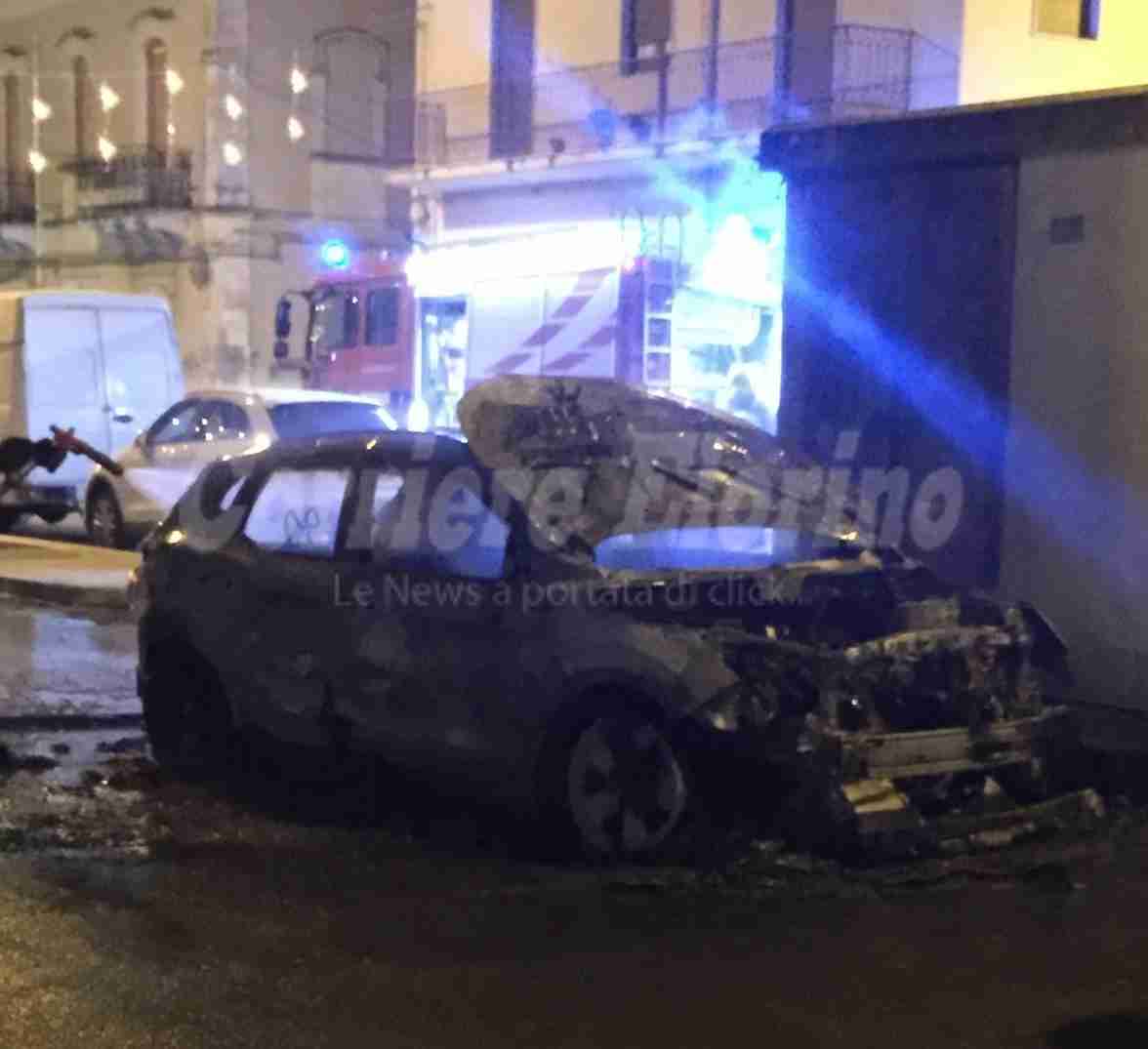 Bruciata l’auto al presidente del Consiglio Comunale Piergiorgio Gerratana