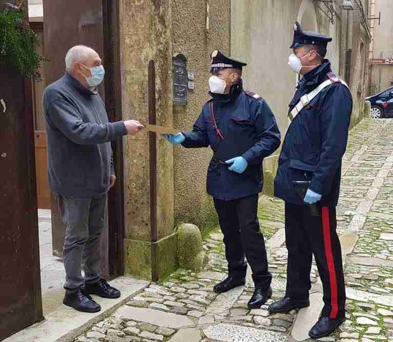 Coronavirus – Carabinieri e Poste italiane insieme per consegnare la pensione agli anziani