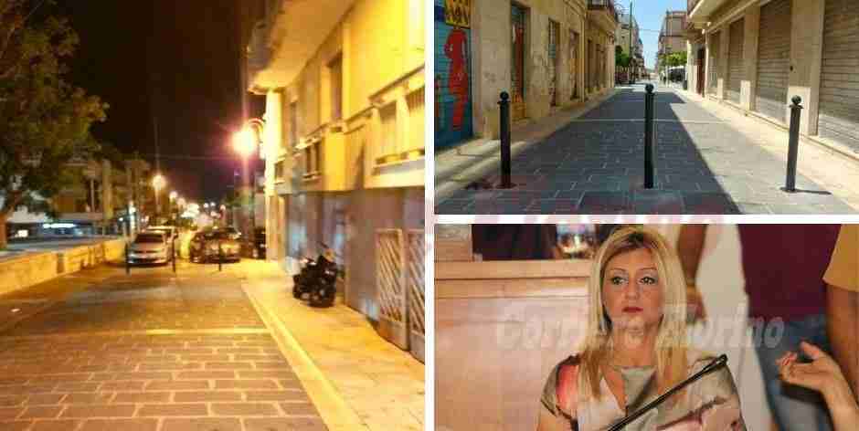Auto davanti i paletti antiterrorismo bloccano il centro storico. Anna Azzaro in Consiglio: “Invece di abbatterli, i muri si innalzano”