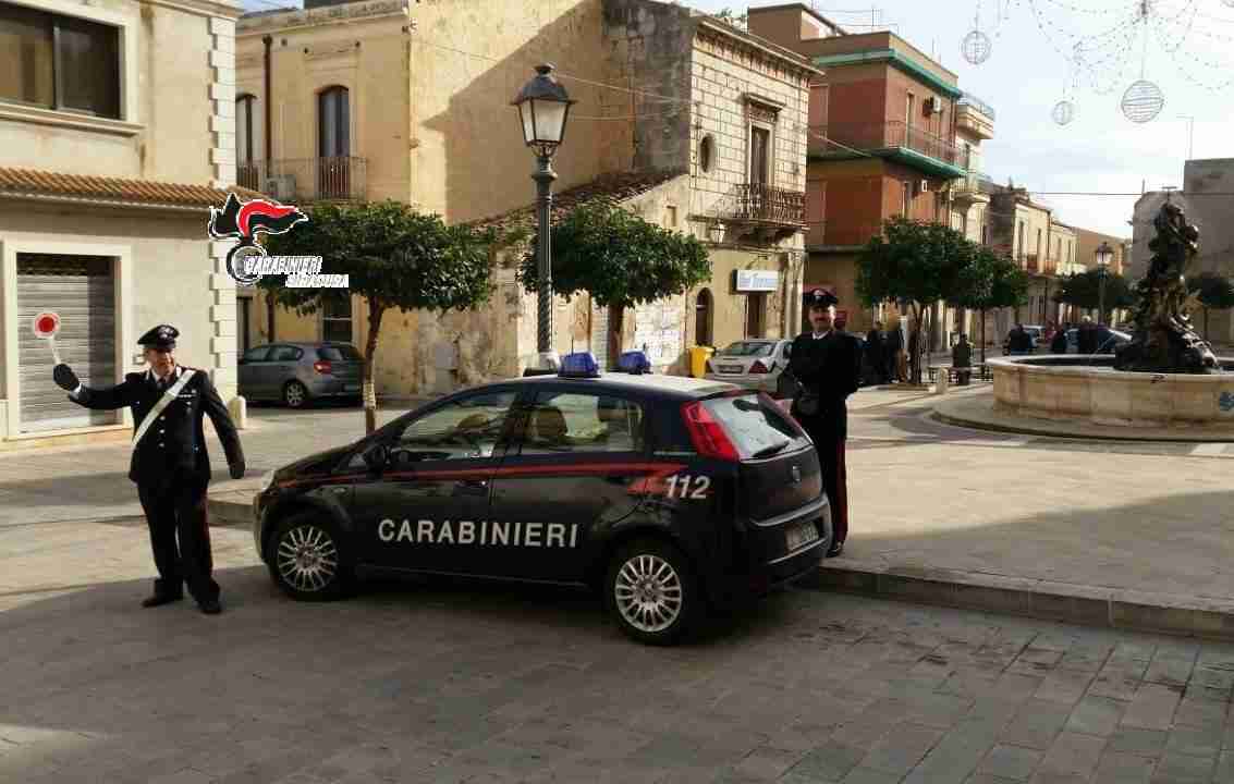 Rosolini, tragredisce gli obblighi dei domiciliari, arrestato un tunisino