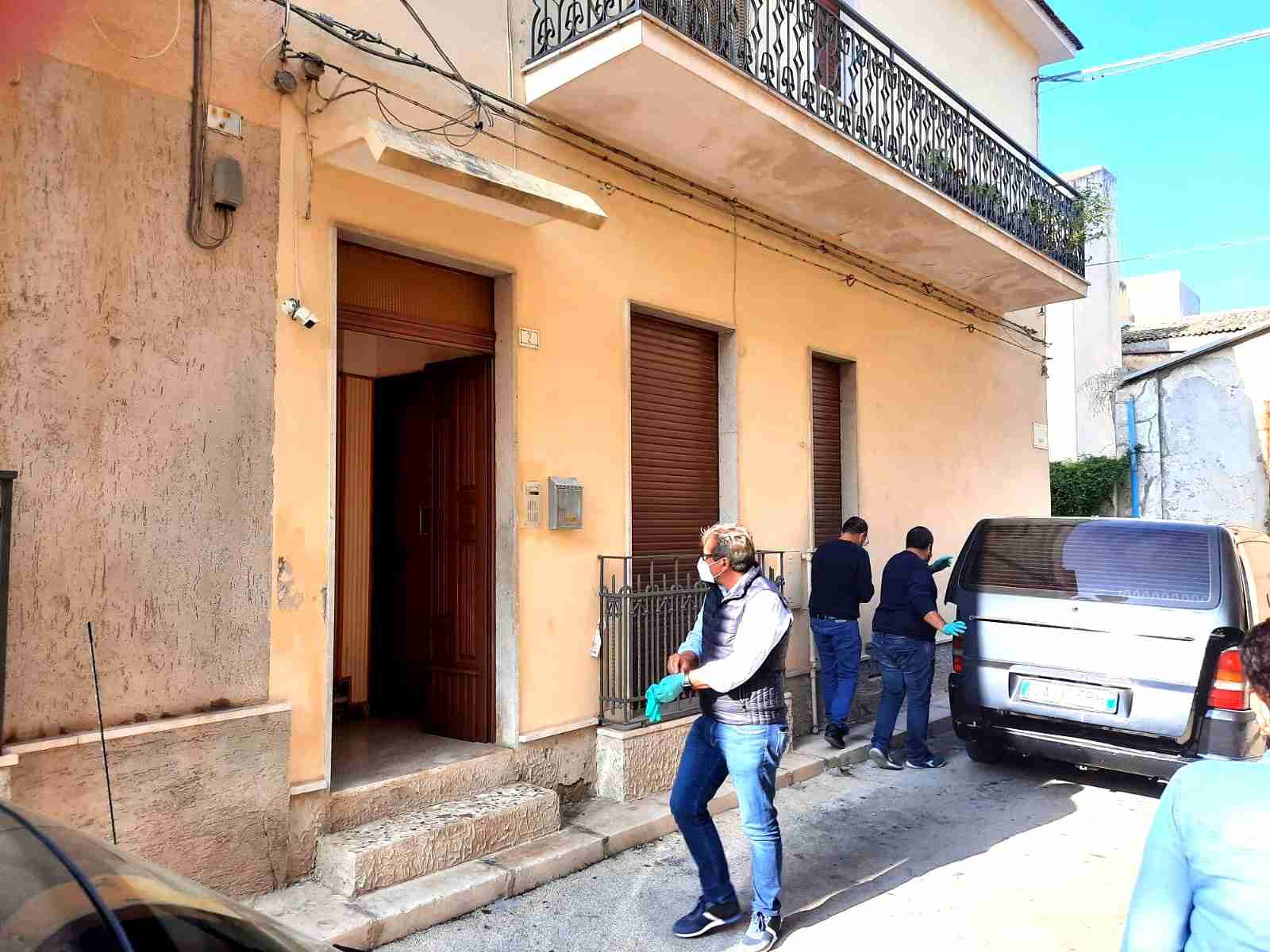 Viene derubata in casa, 94enne trovata senza vita