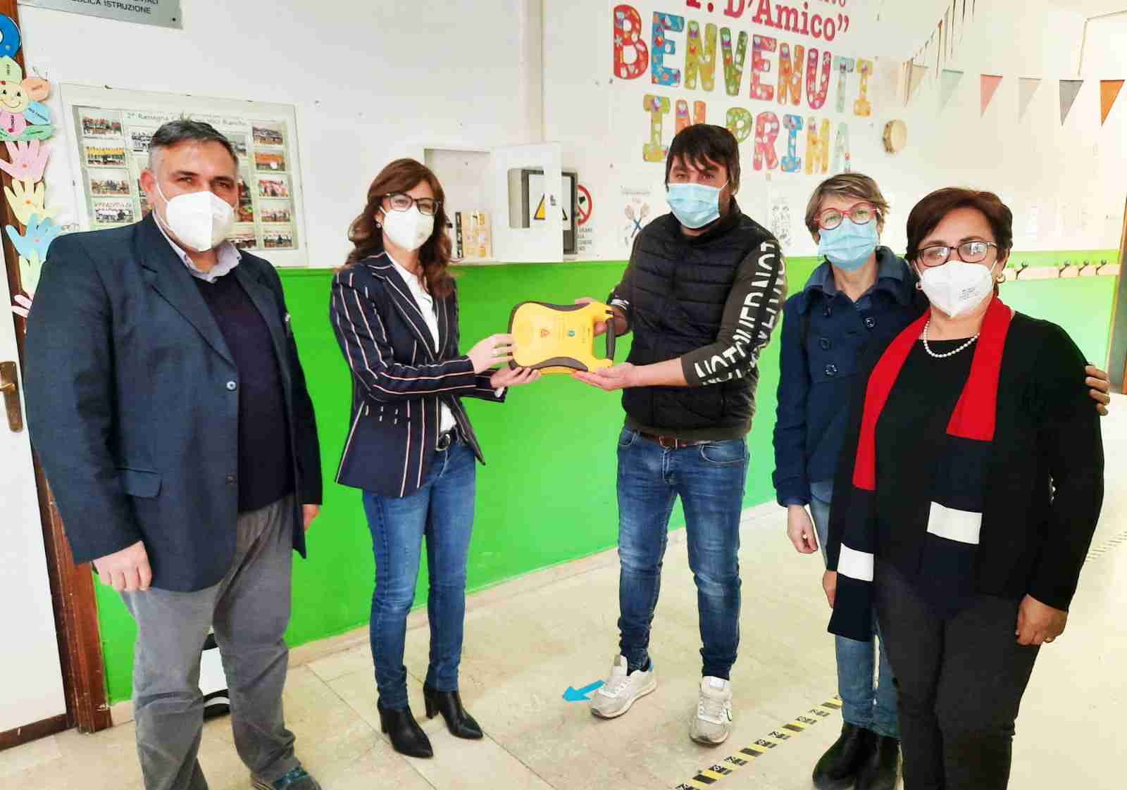 Donato un defibrillatore all’Istituto Comprensivo D’Amico