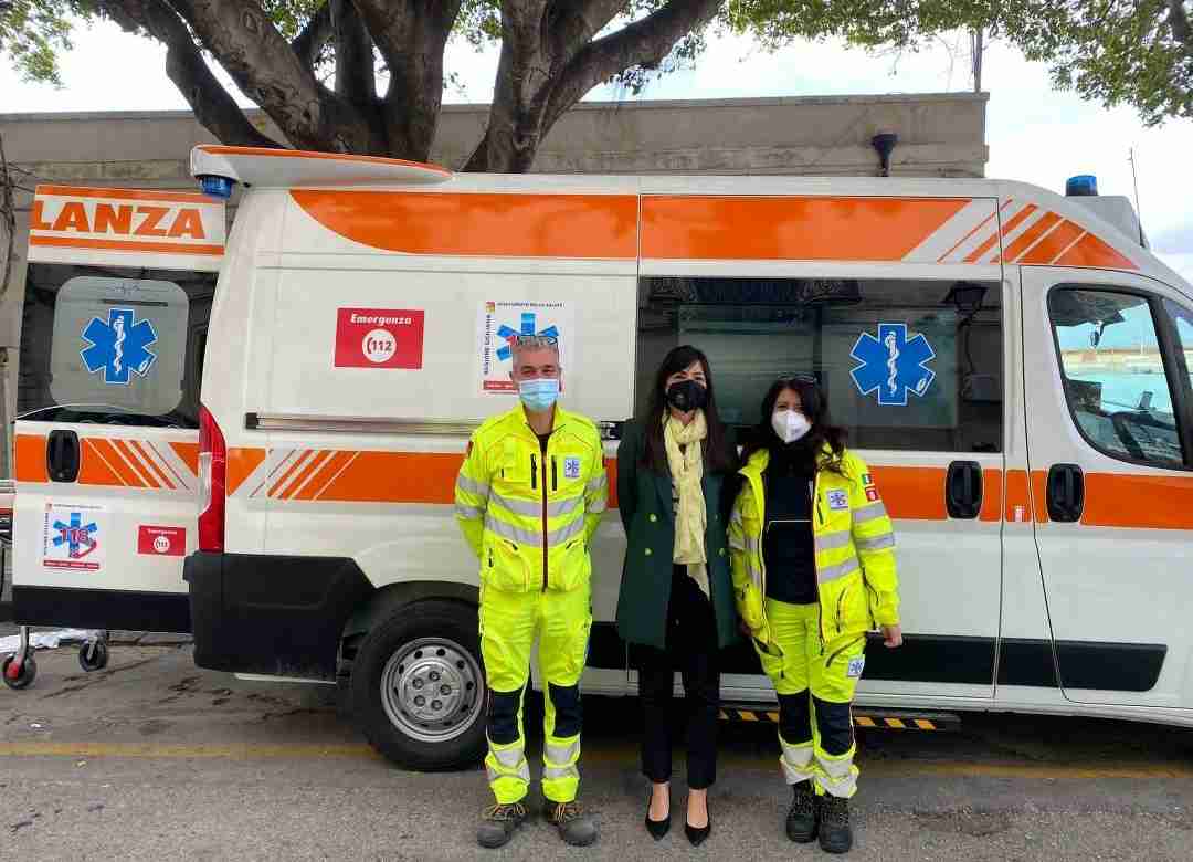 Rossana Cannata: “Consegnate 5 ambulanze medicalizzate per le postazioni di Siracusa 1, Ortigia, Palazzolo, Rosolini e Sortino”
