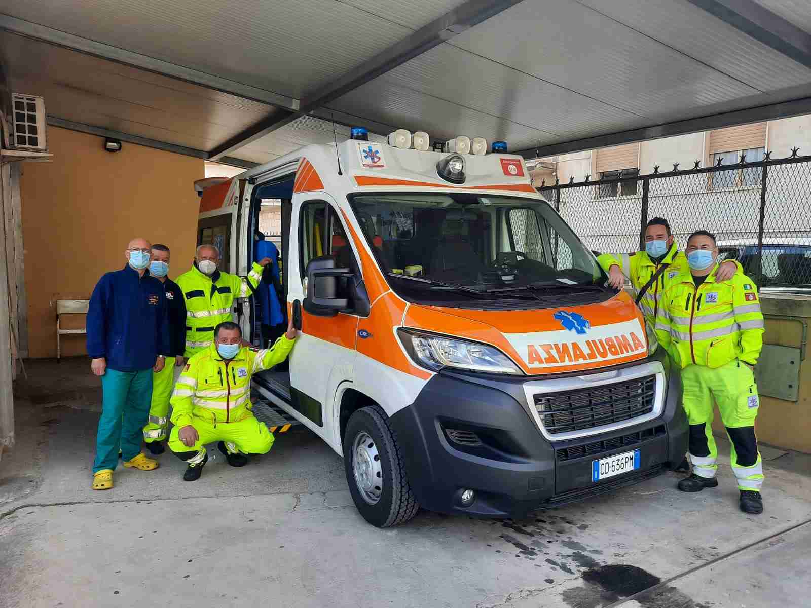Al Pronto Soccorso di Rosolini arriva una nuova e moderna ambulanza