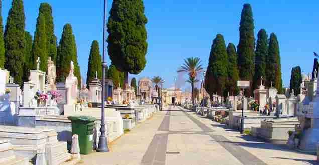 Cimitero Comunale, dal 14 giugno al 12 settembre aperto solo di mattina