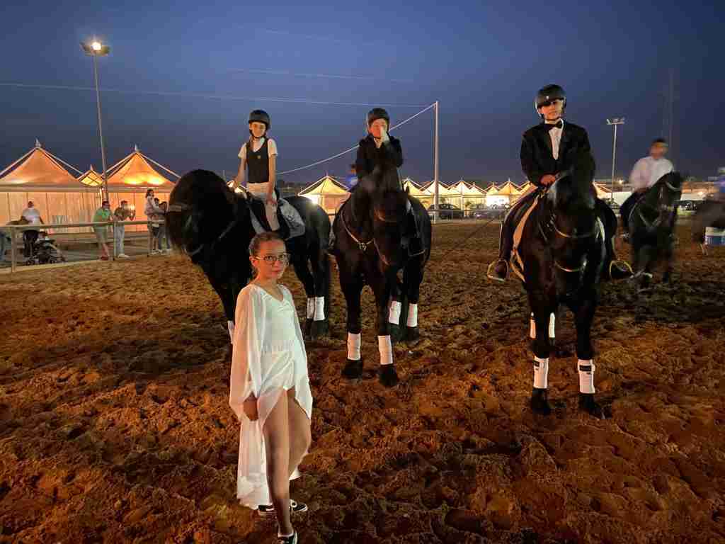 Festival del Cavallo, stasera alle 19, grande spettacolo dei “talent” in sella ai Frisoni
