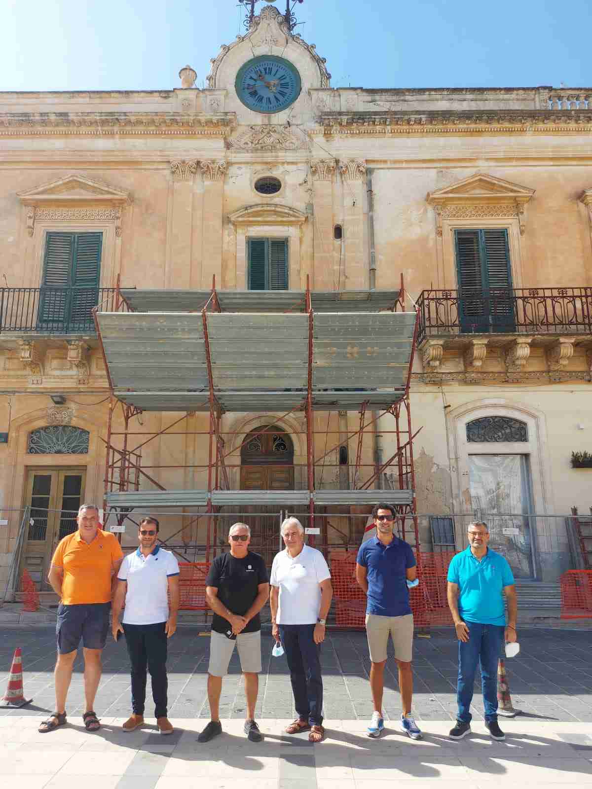 “Per il restauro dell’orologio di piazza Garibaldi oggi parlano i fatti”