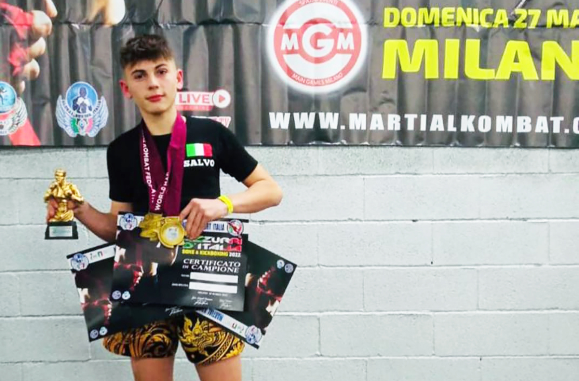 Kick Boxing, il rosolinese Salvatore Piazzese, 15 anni, vince tre titoli ai campionati italiani e vola ai mondiali