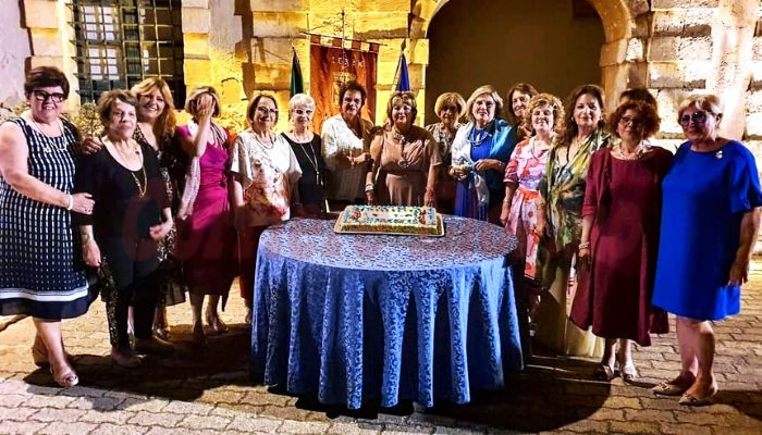 Celebrata ieri la Candle Night 2022 della Fidapa Sezione Rosolini e Noto