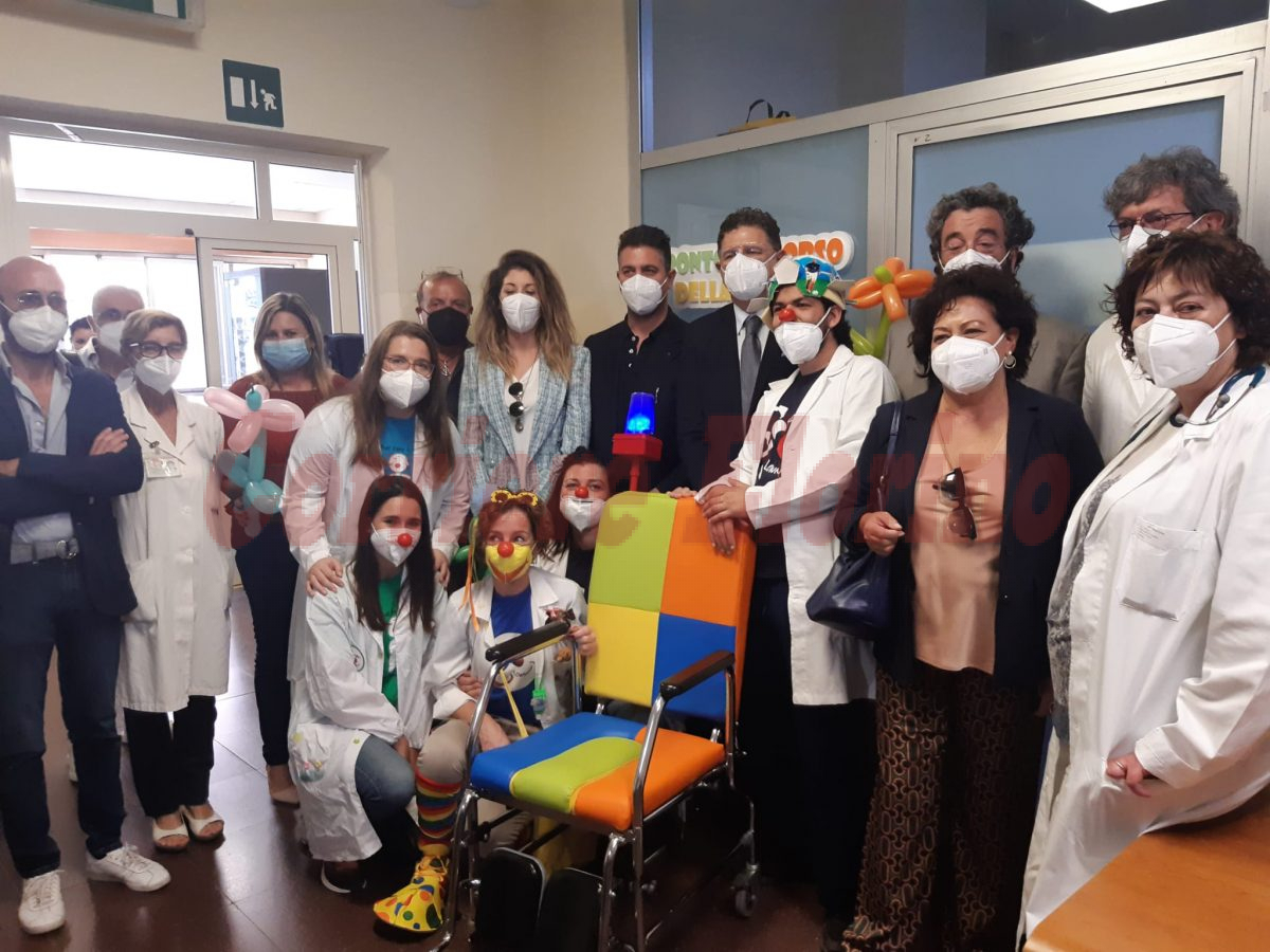 Siracusa, clown terapy nel reparto di pediatria, al via il “pronto soccorso della risata” Siracusa, clown terapy nel reparto di pediatria, al via il “pronto soccorso della risata”