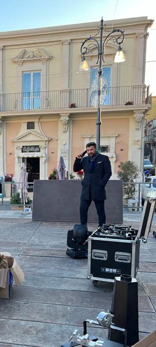 Annullato il capodanno in piazza, l’amministrazione: “Inopportuno dopo la morte di un giovane”