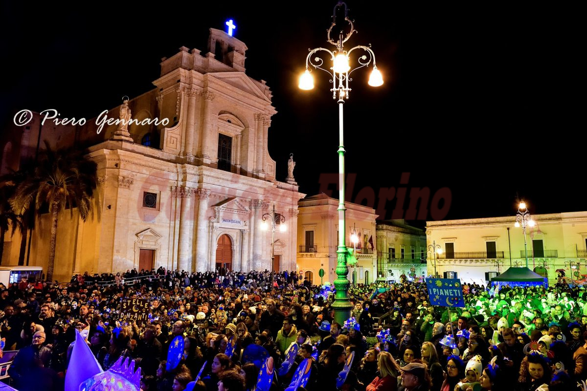 Stasera in Piazza Garibaldi il gran finale del Carnevale rosolinese 2023
