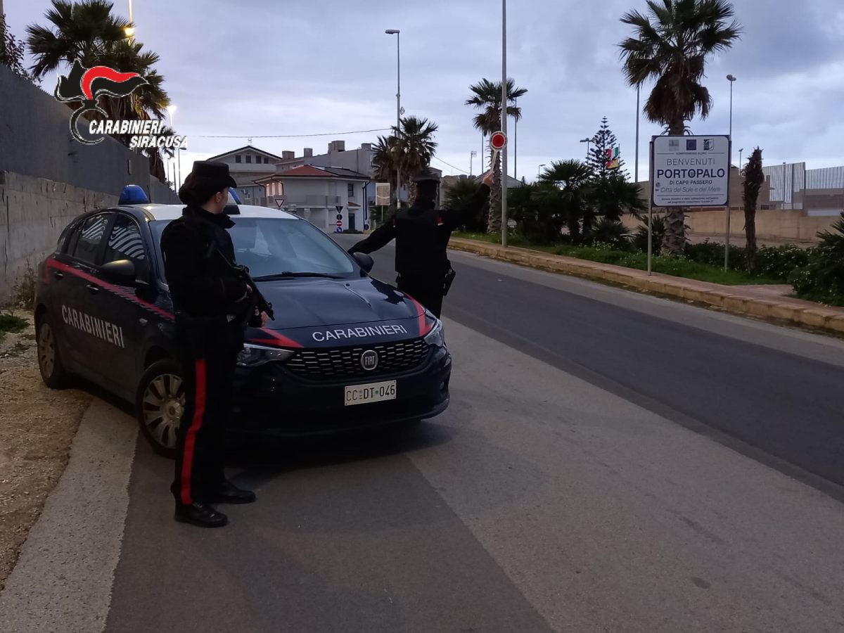 Portopalo, arrestati due consiglieri comunali e l’ex consulente del sindaco