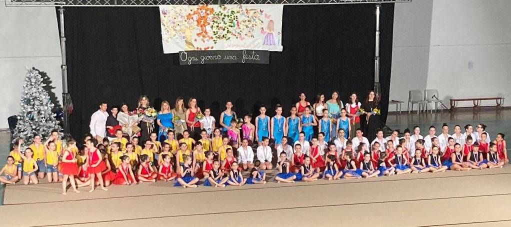 V saggio della GymnasticArt Ritmica&Danza, una grande festa con messaggi di inclusione e impegno sociale