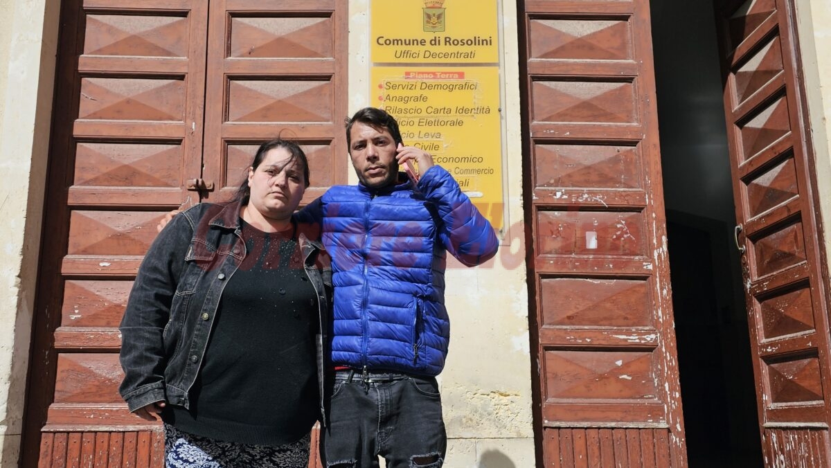 Senzatetto da un mese, Luigi e Antonietta chiedono una casa: “Non sappiamo dove dormire”