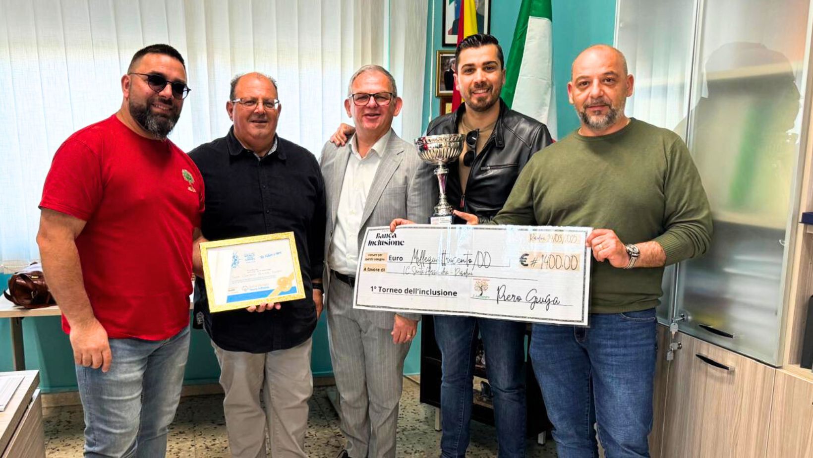 Con il 1° torneo dell’inclusione l’istituto S. Alessandra raccoglie 1400 euro: saranno destinati a progetti inclusivi Con il 1° torneo dell’inclusione l’istituto S. Alessandra raccoglie 1400 euro: saranno destinati a progetti inclusivi