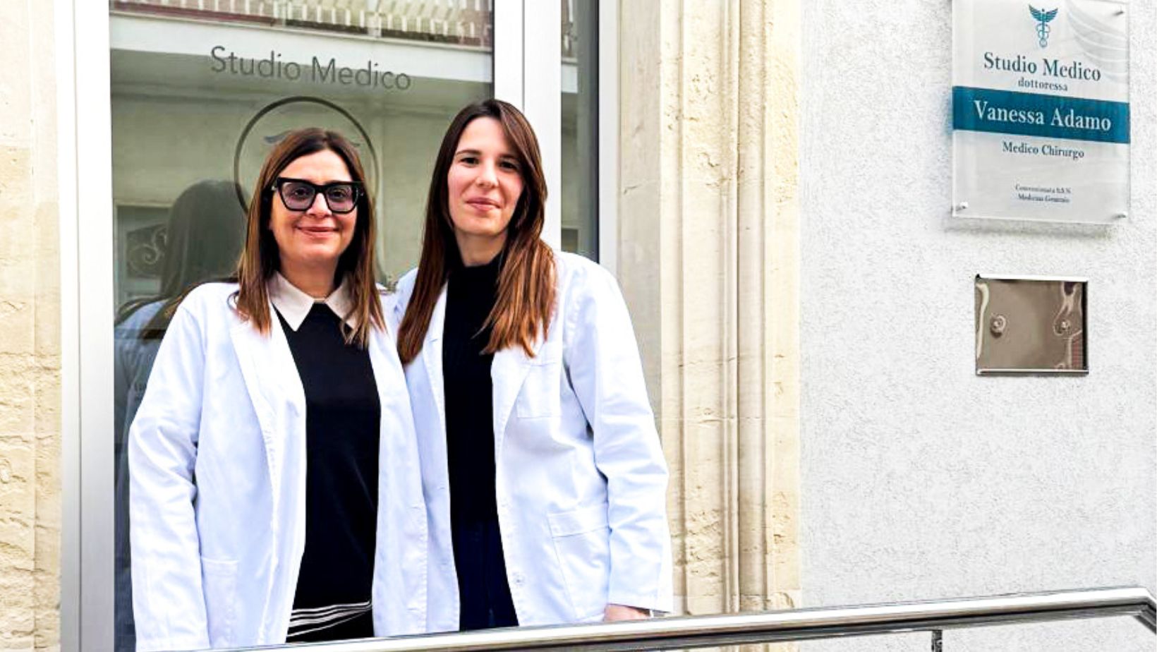 A Rosolini un nuovo medico di famiglia: è la dottoressa Vanessa Adamo, “accolta” nello studio della dottoressa Micieli A Rosolini un nuovo medico di famiglia: è la dottoressa Vanessa Adamo, “accolta” nello studio della dottoressa Micieli