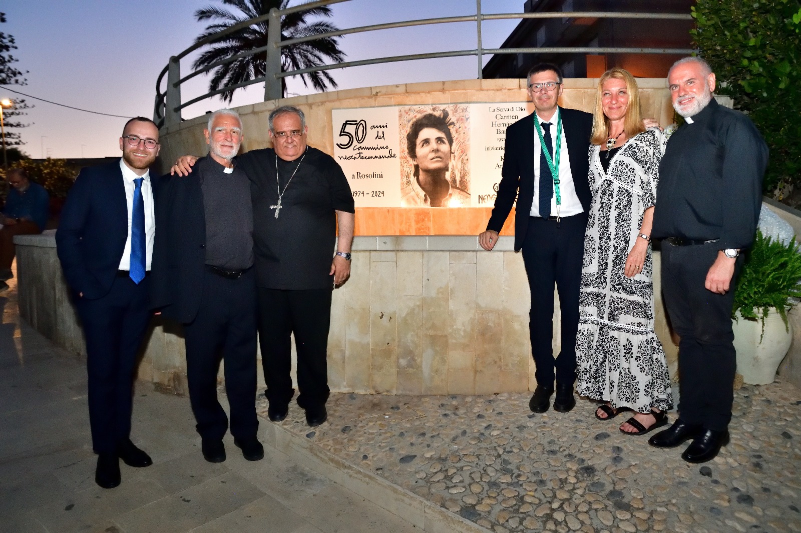 50 anni di cammino neocatecumenale, al parco Giovanni Paolo II inaugurato il pannello celebrativo alla presenza del vescovo di Noto 50 anni di cammino neocatecumenale, al parco Giovanni Paolo II inaugurato il pannello celebrativo alla presenza del vescovo di Noto