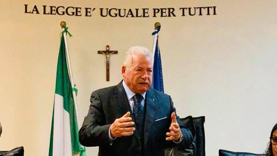 Addio al cancelliere Salvatore Agosta, una vita dedicata alla giustizia Addio al cancelliere Salvatore Agosta, una vita dedicata alla giustizia
