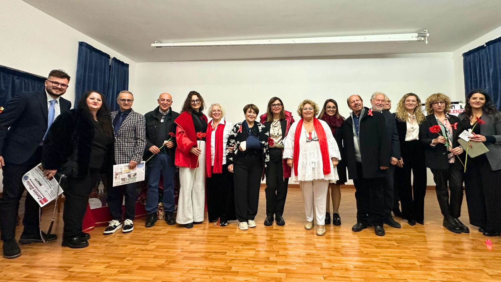 “Insieme contro la violenza”: da Rosolini il messaggio alle donne arriva dal Cineteatro Santa Caterina “Insieme contro la violenza”: da Rosolini il messaggio alle donne arriva dal Cineteatro Santa Caterina