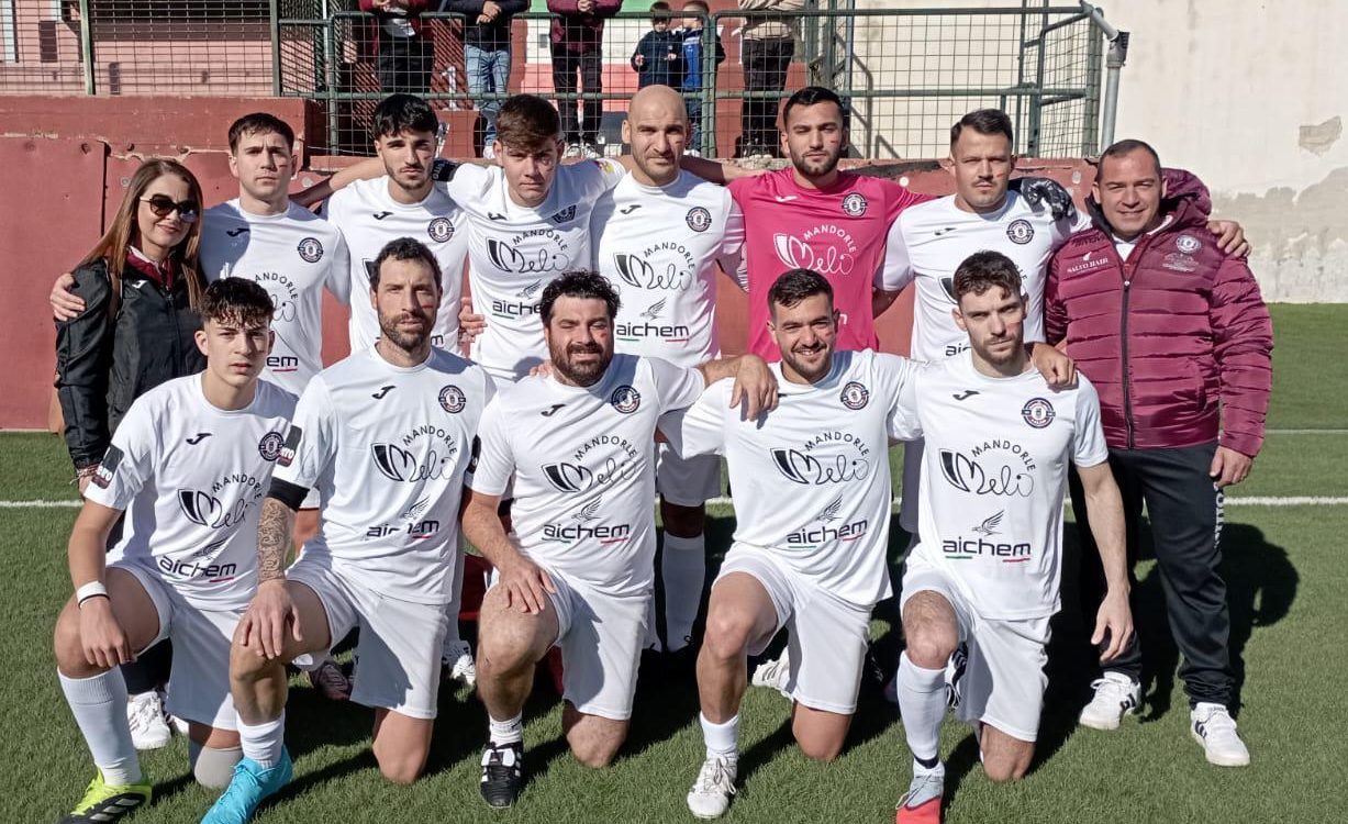 Rosolini 2025 travolge il Carlentini: poker di gol e vetta solitaria in Terza Categoria Rosolini 2025 travolge il Carlentini: poker di gol e vetta solitaria in Terza Categoria