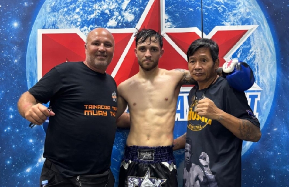 Giuseppe Gennuso torna alla vittoria in Thailandia. Botindari: “Vincere nel circuito Max Muay Thai è una cosa incredibile”