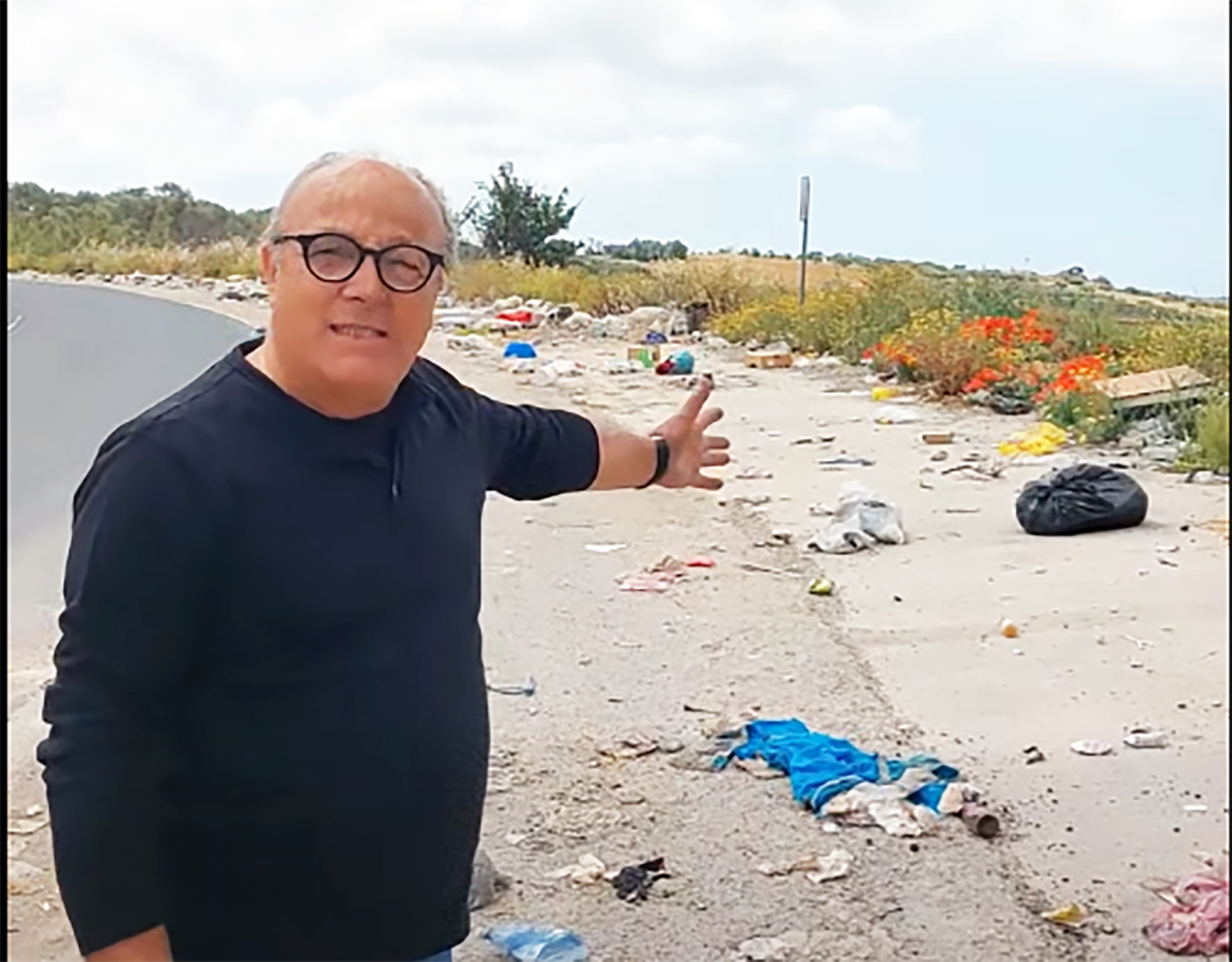 La “Strada della Vergogna”: l’urlo di un cittadino contro il degrado sulla strada provinciale Rosolini-Pachino La “Strada della Vergogna”: l’urlo di un cittadino contro il degrado sulla strada provinciale Rosolini-Pachino